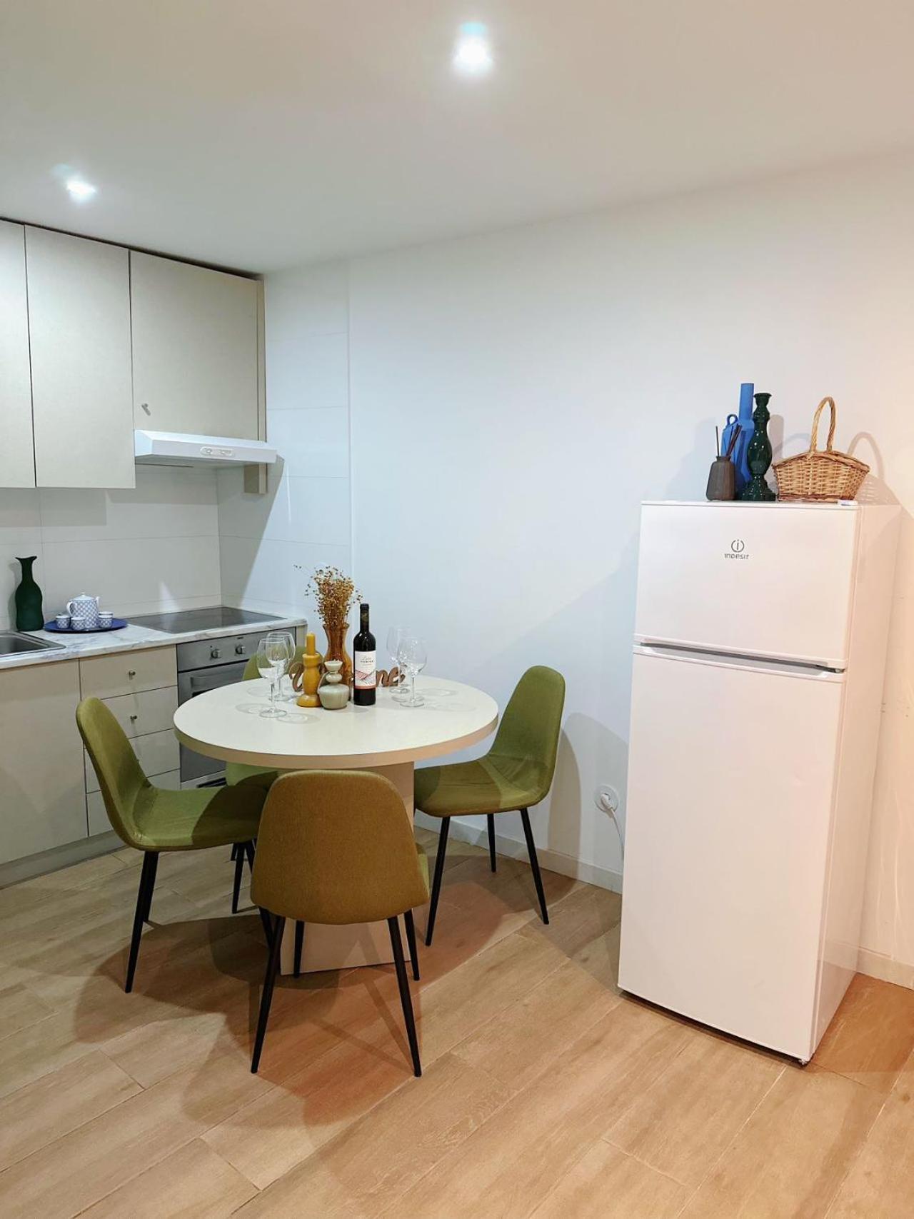 Downtown A Whole House Duplex Designed For Remote Work And Near Metro Lapa Ξενοδοχείο Πόρτο Εξωτερικό φωτογραφία