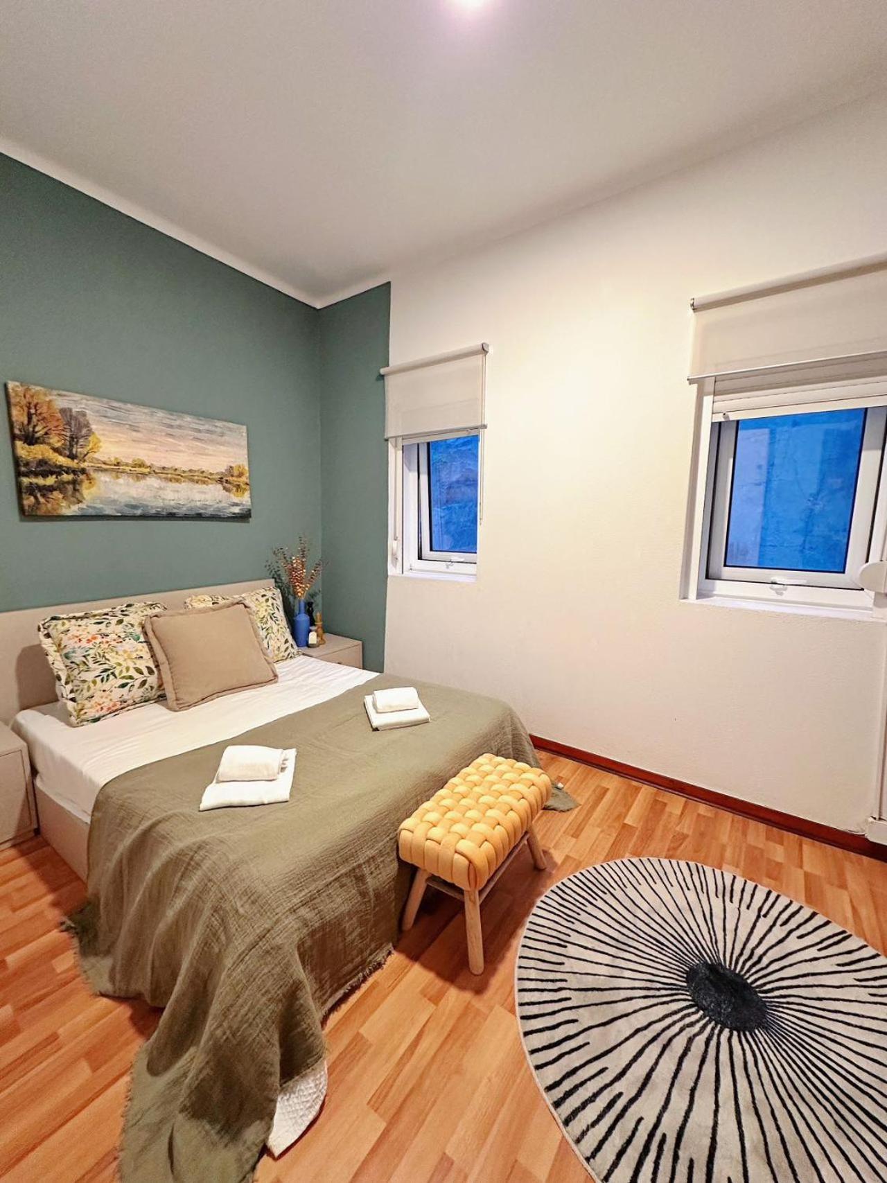 Downtown A Whole House Duplex Designed For Remote Work And Near Metro Lapa Ξενοδοχείο Πόρτο Εξωτερικό φωτογραφία